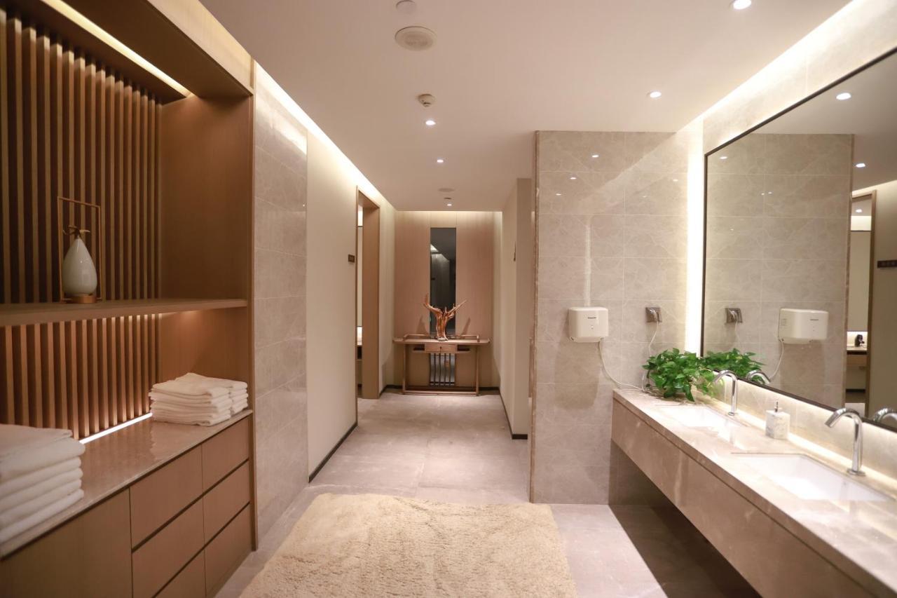 Yuyao Bright Hotel Екстер'єр фото